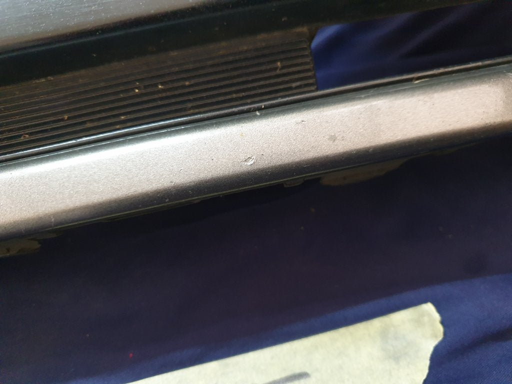 Toyota Hilux 2018, 2019, 2020 Radiator Grille - Wear and Tear, Chips