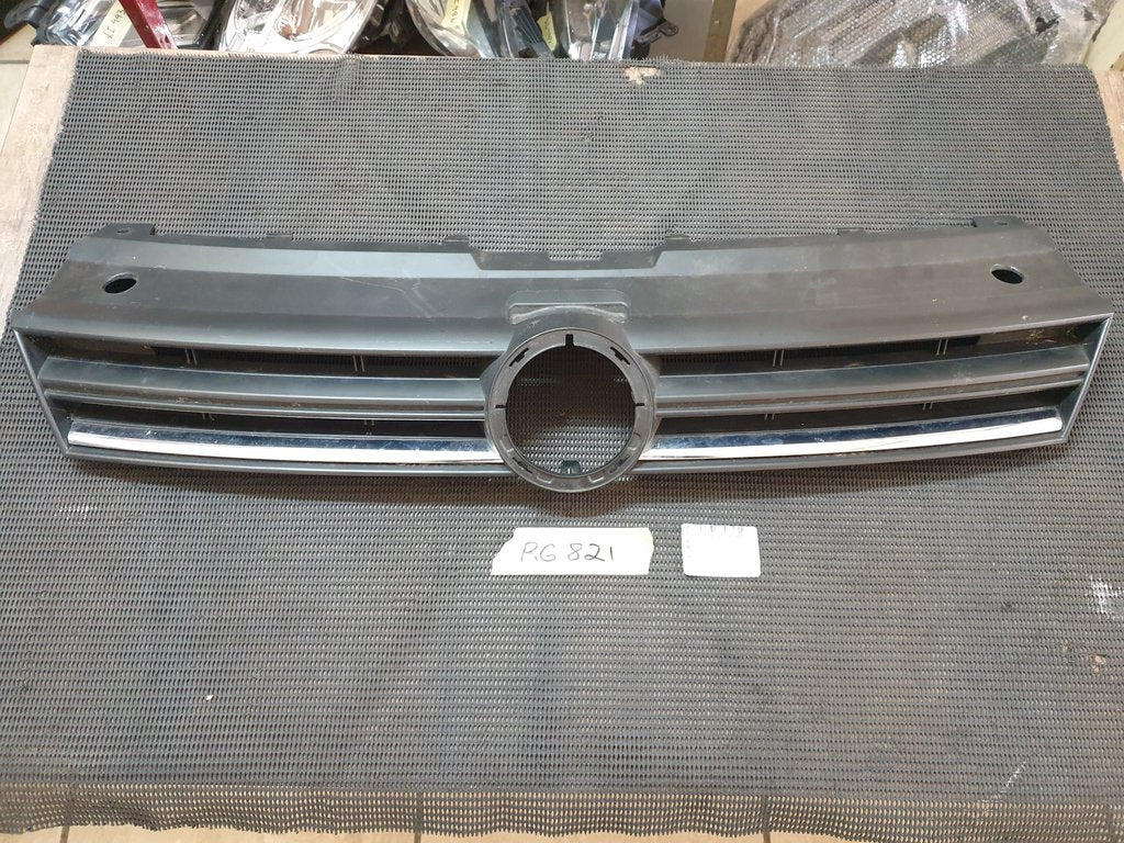 Volkswagen Polo 2018, 2019, 2020, 2021, 2022, 2023 Radiator Grille - Light Wear and Tear