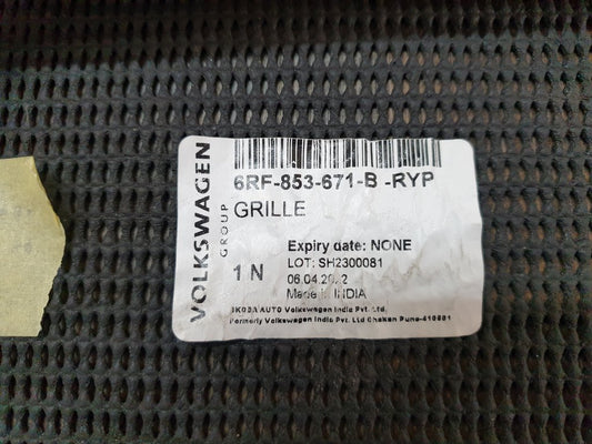 Volkswagen Polo 2018, 2019, 2020, 2021, 2022, 2023 Radiator Grille - Light Wear and Tear