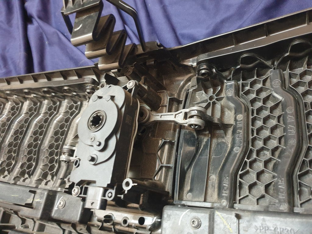 BMW 2 Series G42 Intercooler Air Guide