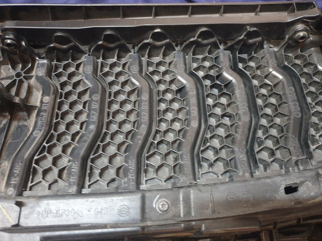 BMW 2 Series G42 Intercooler Air Guide