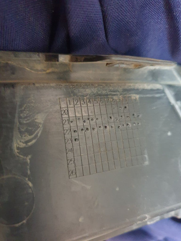 Volkswagen Polo Radiator Grille - Deep abrasion, Wear and Tear