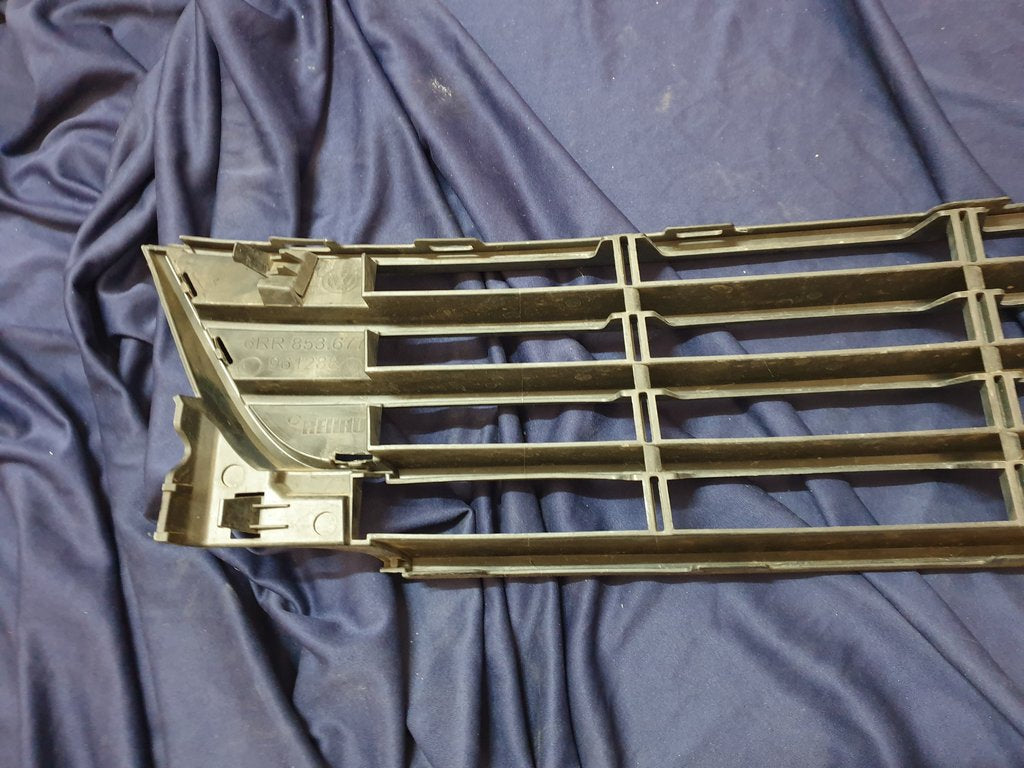 Volkswagen Front Bumper Lower Center Grille - Scuff mark