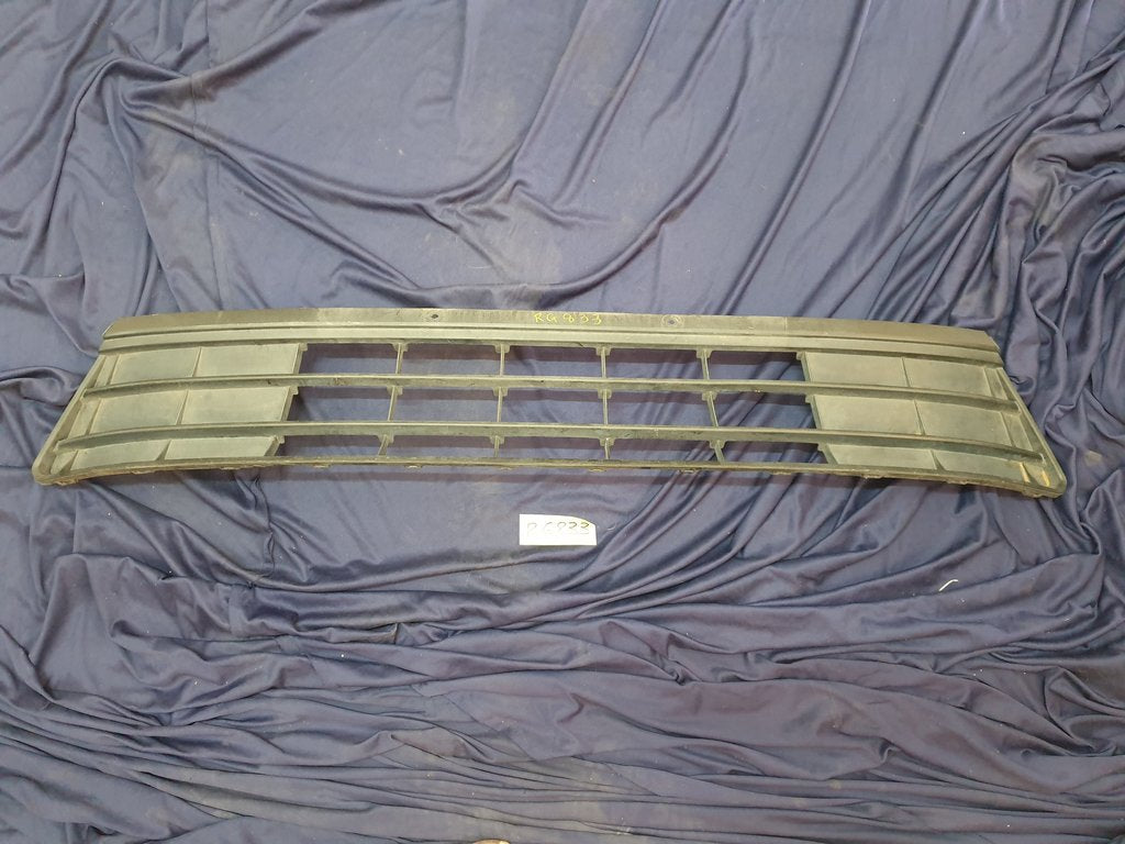 Volkswagen Polo Front Bumper Lower Grille