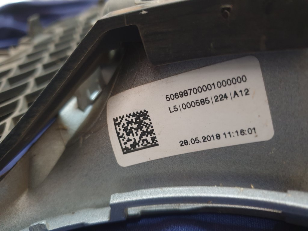 Mercedes-Benz C-Class W205 Radiator, Break in mesh