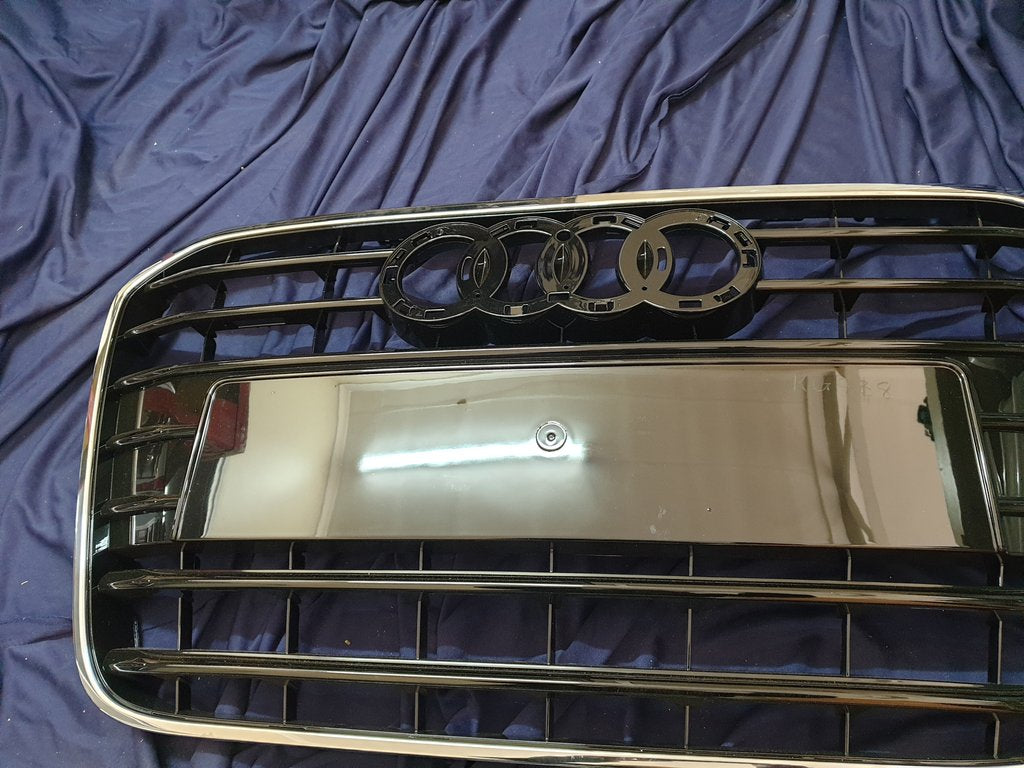 Audi A6 C7 Radiator Grille
