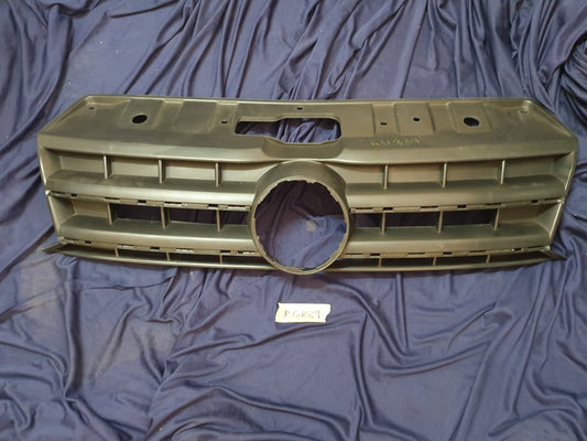 Volkswagen Amarok Radiator Grille