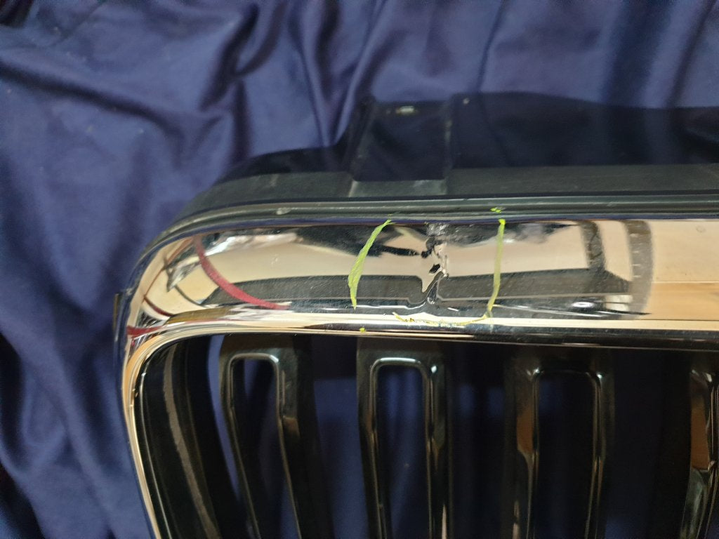 Volvo XC60 Radiator Grille - Badge scratched, Chrome lifting
