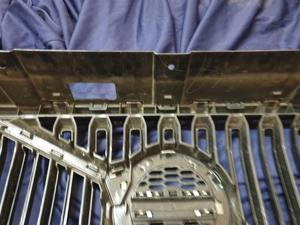 Volvo XC60 Radiator Grille - Badge scratched, Chrome lifting