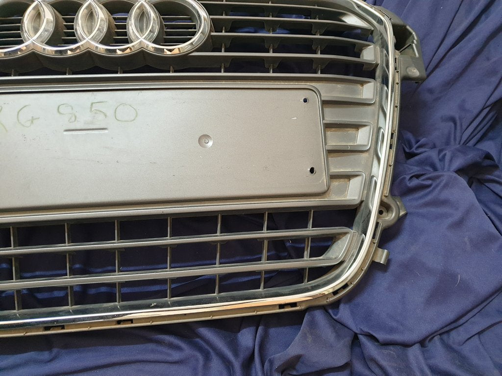 Audi A1 Radiator Grille - Light Wear and Tear