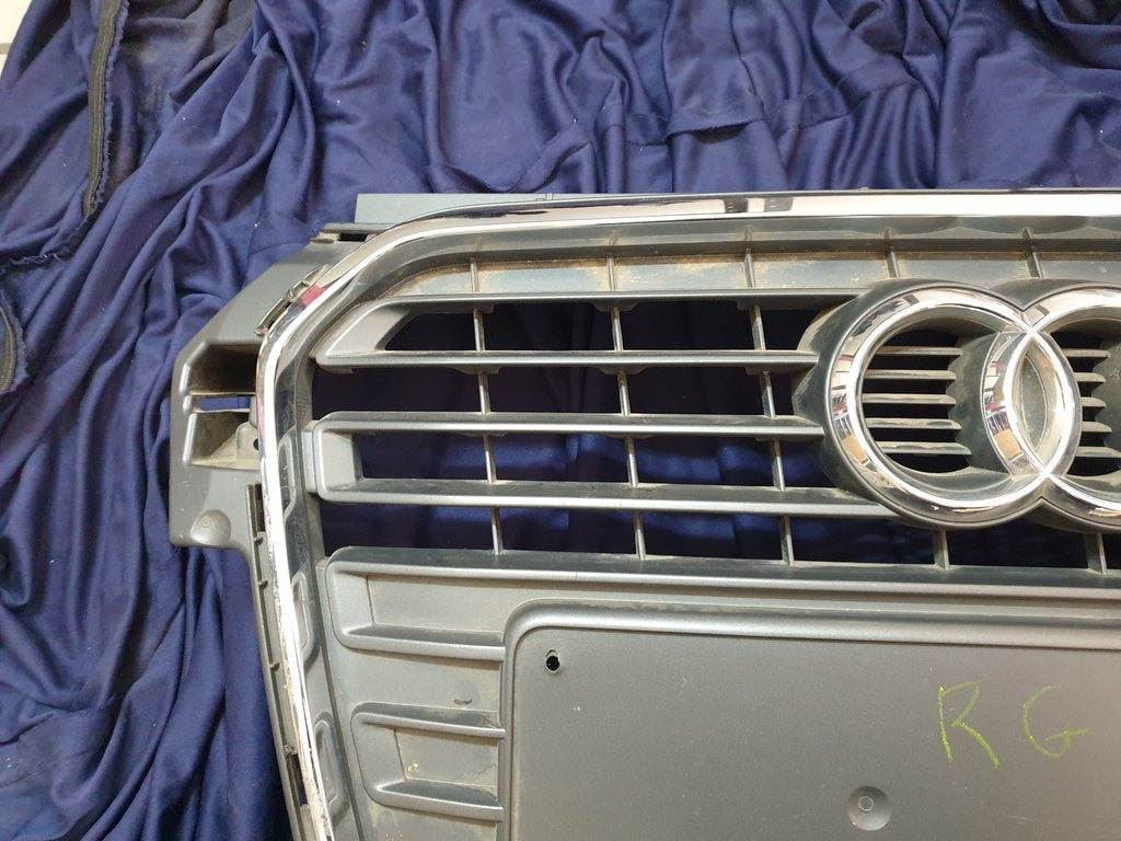 Audi A1 Radiator Grille - Light Wear and Tear
