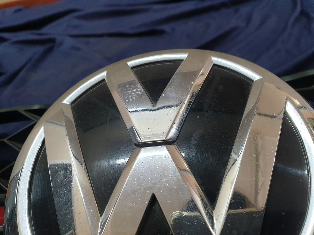 Volkswagen Golf VII GTI 7 Radiator Grille - Light Wear and Tear