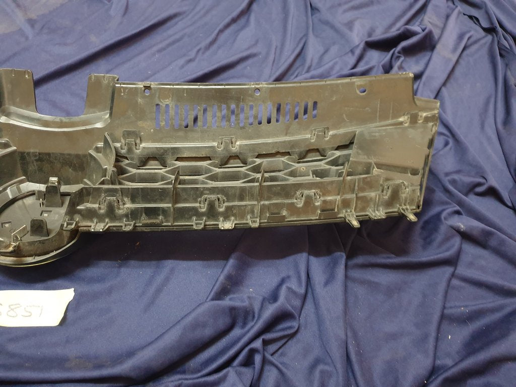Volkswagen Golf VII GTI 7 Radiator Grille - Light Wear and Tear