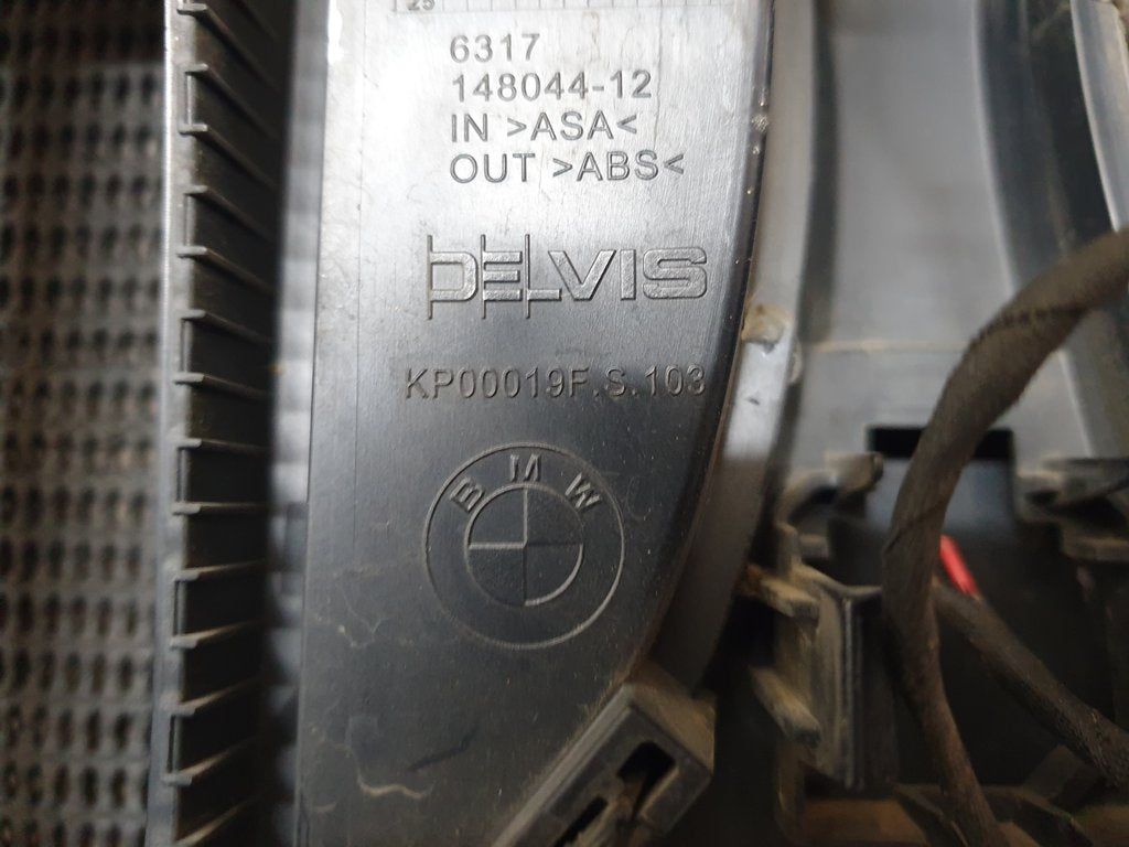 BMW 3 Series G20 Iconic Glow Kidney Grille - Light Wear and Tear, No plugs on wires