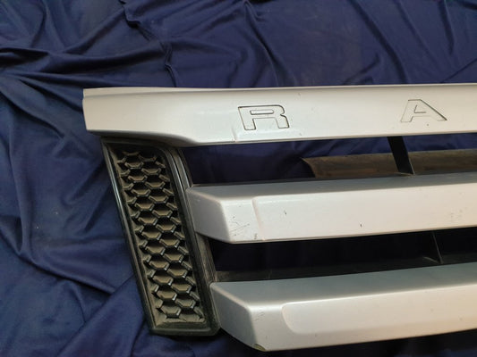 Ford Aftermarket Ranger Radiator Grille - Badge Broken, Scratches