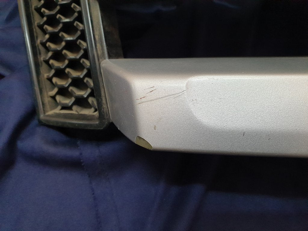 Ford Aftermarket Ranger Radiator Grille - Badge Broken, Scratches