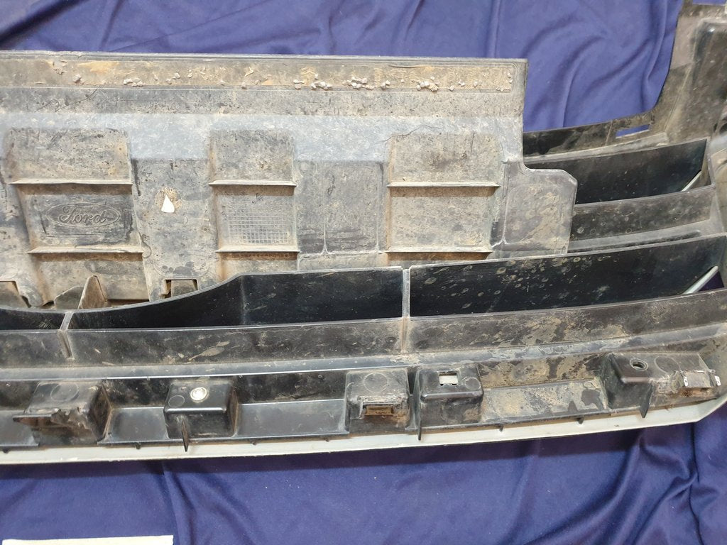 Ford Aftermarket Ranger Radiator Grille - Badge Broken, Scratches