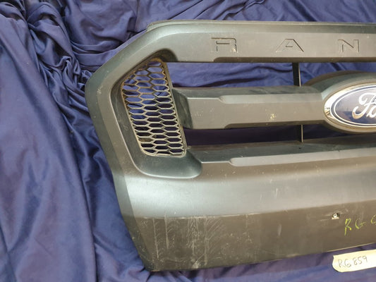 Ford Ranger Radiator Grille - Light Wear and Tear