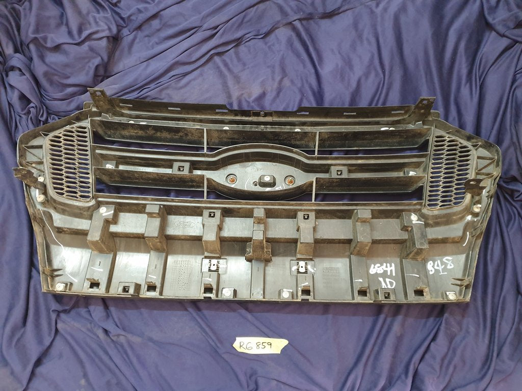 Ford Ranger Radiator Grille - Light Wear and Tear