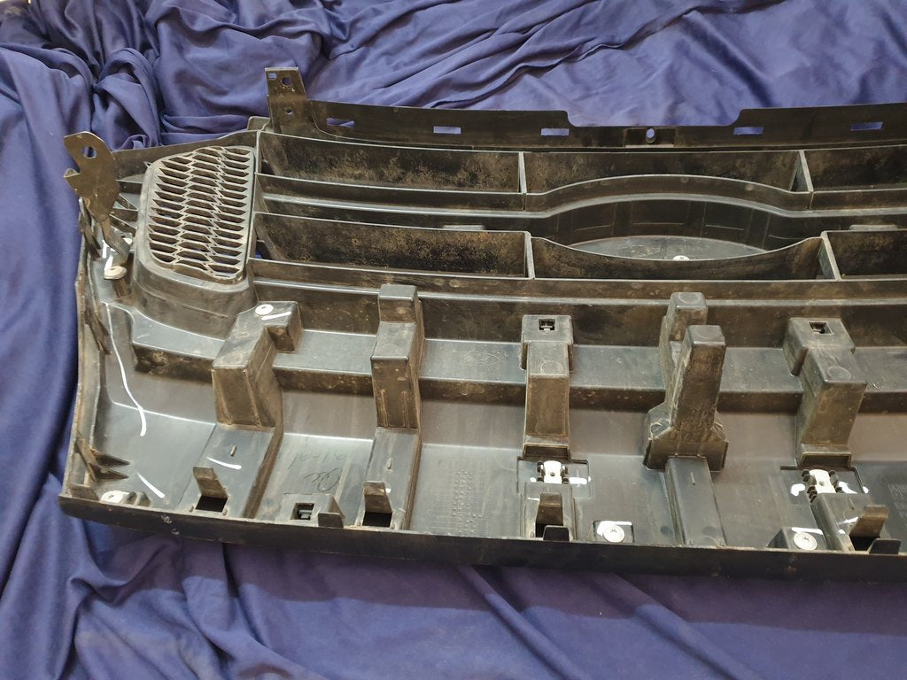 Ford Ranger Radiator Grille - Light Wear and Tear
