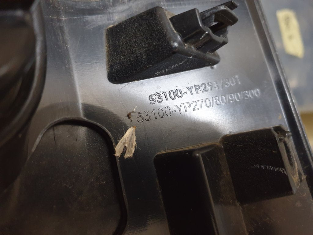 Toyota Hilux Radiator Grille - Wear and Tear, Scratches and small crack