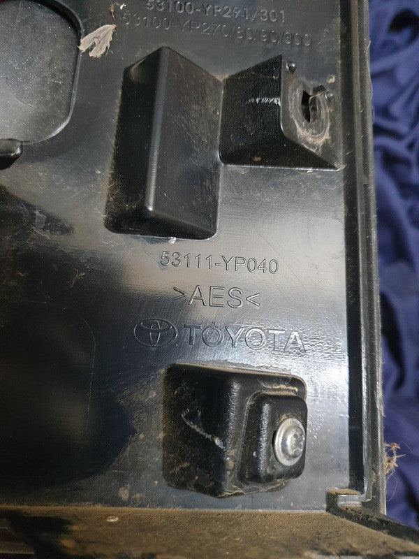 Toyota Hilux Radiator Grille - Wear and Tear, Scratches and small crack