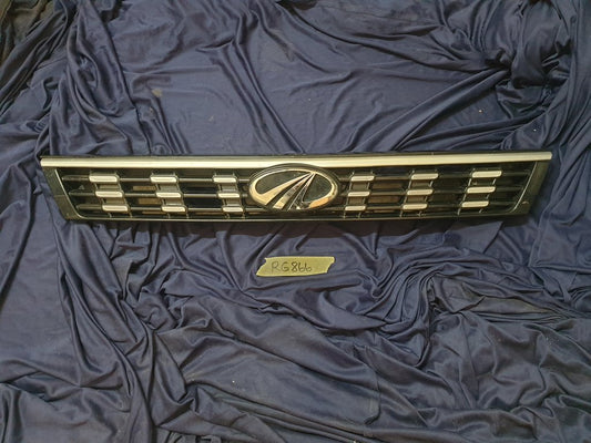 Mahindra XUV300 Radiator Grille - Wear and Tear, Scratches