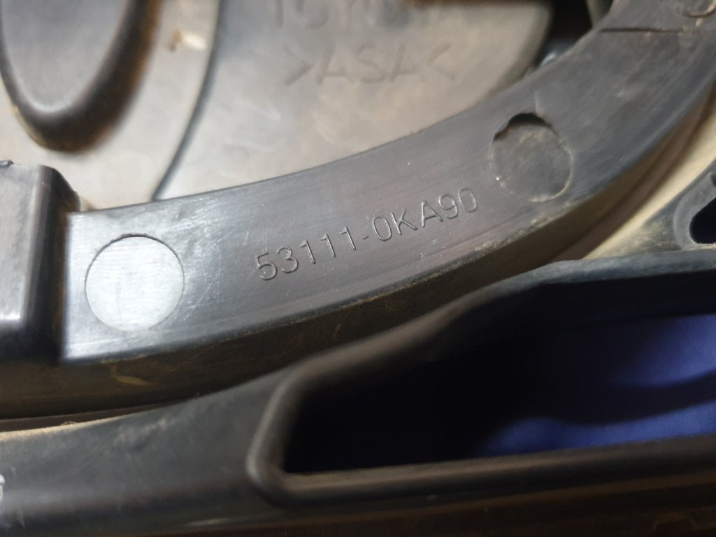 Toyota Hilux Radiator Grille - Wear and Tear, Scratches