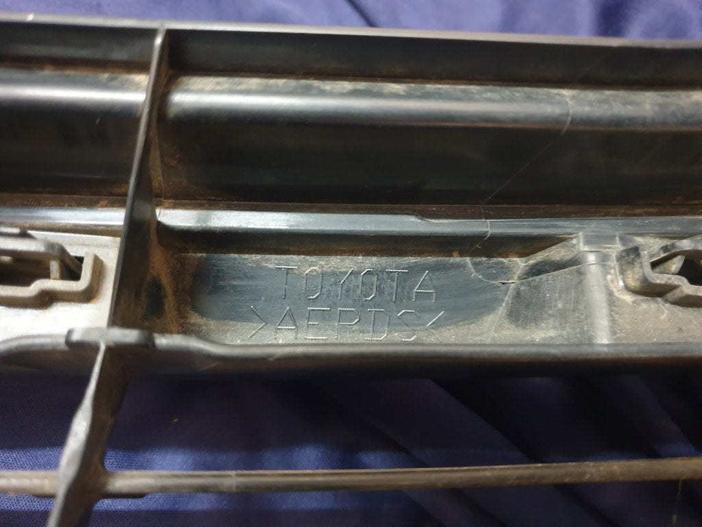Toyota Hilux Radiator Grille - Wear and Tear, Scratches