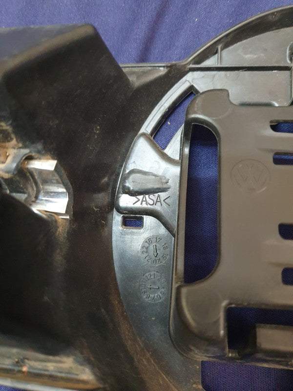 Volkswagen Polo RLine Radiator Grille - Light Wear and Tear, "Rline" Badge chipped