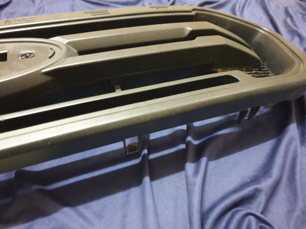 Ford Ranger Radiator Grille - Light Wear and Tear