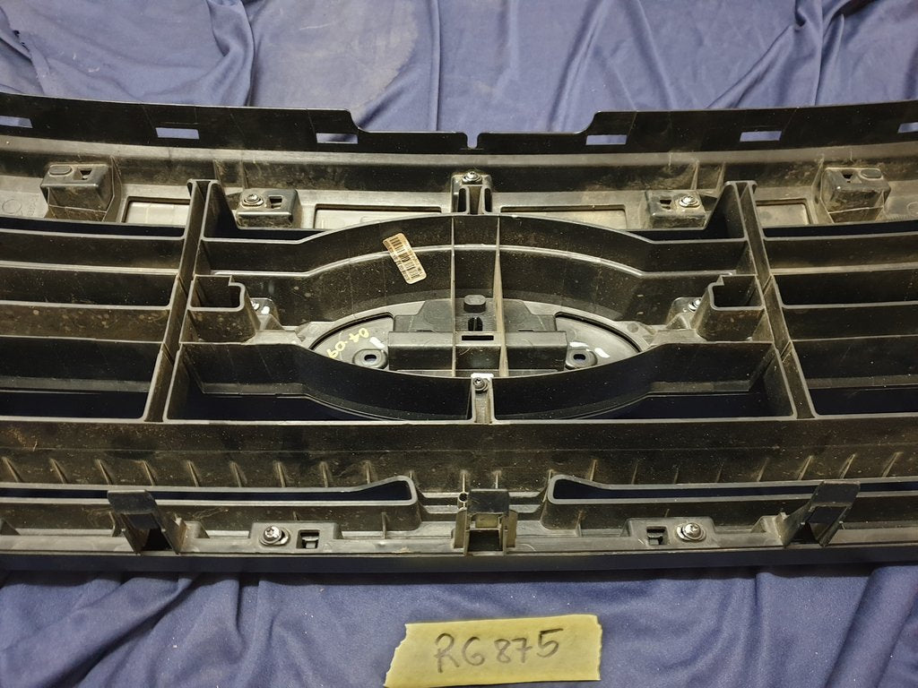 Ford Ranger Radiator Grille - Light Wear and Tear