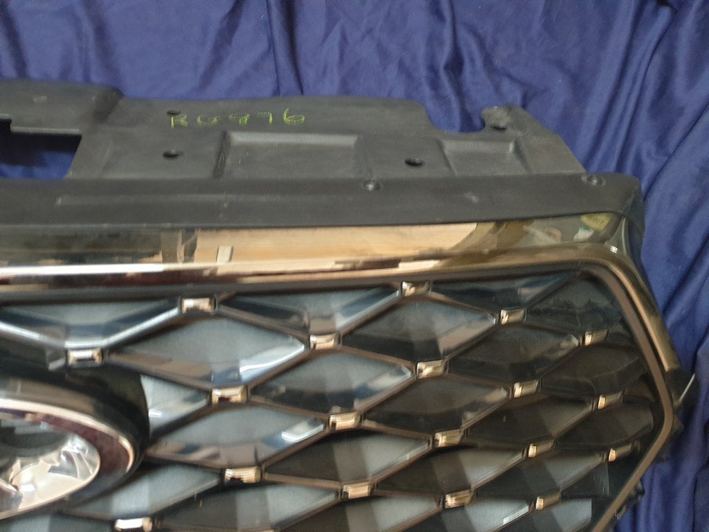 Chery Tiggo 7 Pro Radiator Grille - Like New