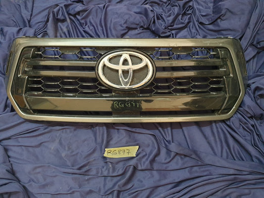 Toyota Hilux Radiator Grille - Wear and Tear, Scuffs