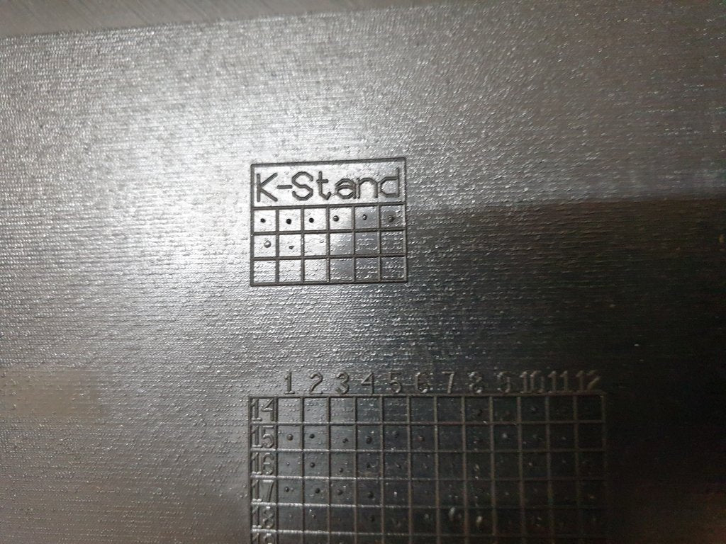 Audi A4 Radiator Grille - Light Wear and Tear, Chrome damaged