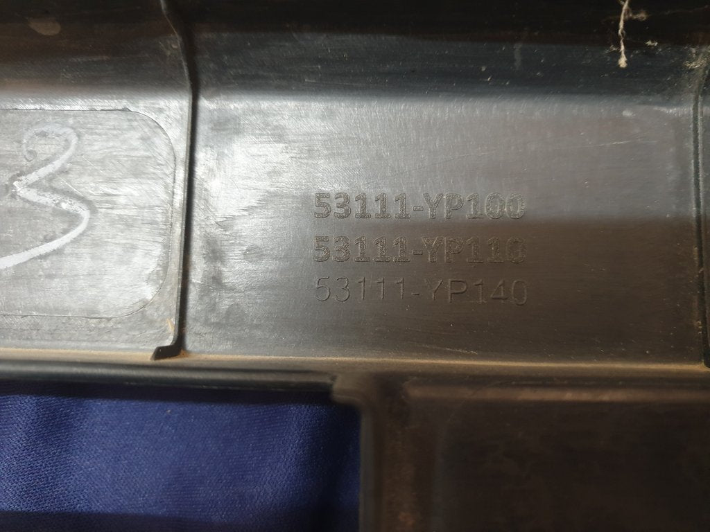 Toyota Hilux Radiator Grille - Chrome Scratches, Deep Scuffs