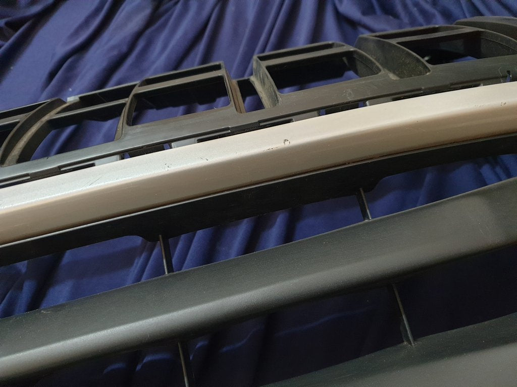 Suzuki Swift Dzire Radiator Grille - Light Wear and Tear, Small chips