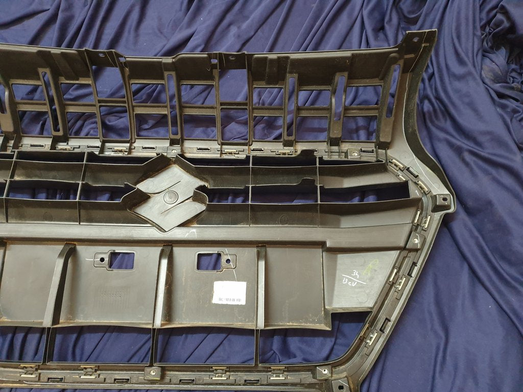 Suzuki Swift Dzire Radiator Grille - Light Wear and Tear, Small chips