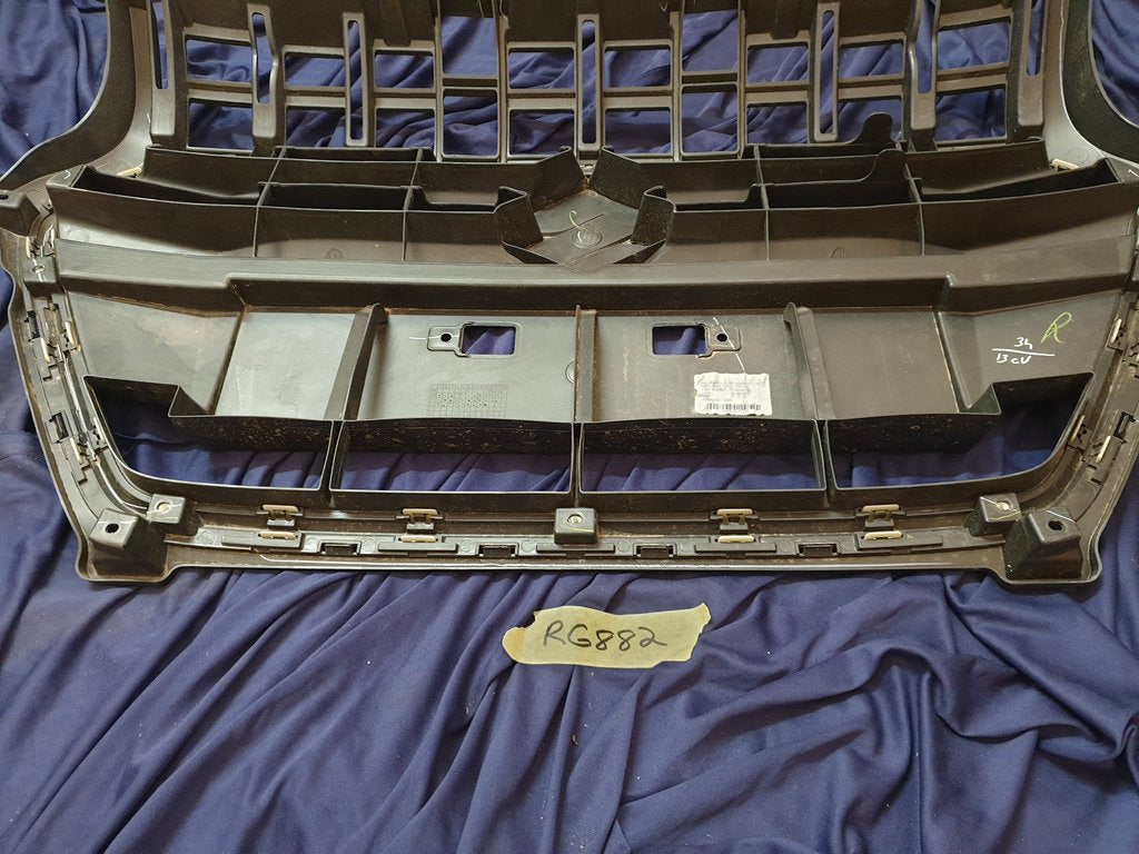 Suzuki Swift Dzire Radiator Grille - Light Wear and Tear, Small chips