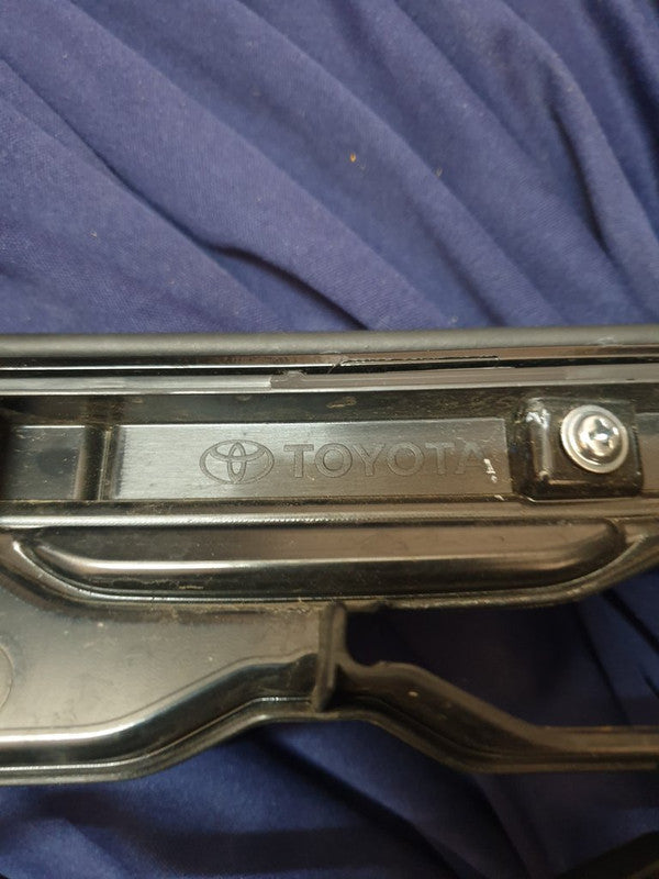 Toyota Fortuner Radiator Grille - Wear and Tear, Scratches