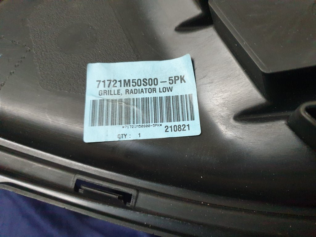 Toyota Starlet Suzuki Baleno 71721M50S00 Front Bumper Lower Grille