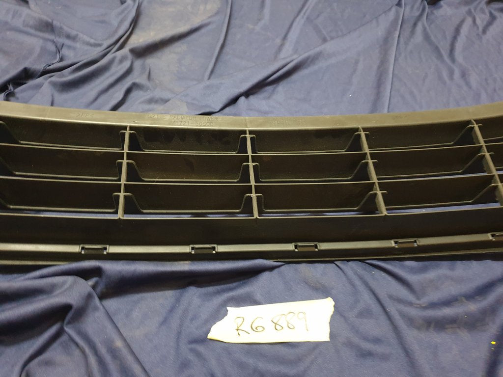 Toyota Starlet Suzuki Baleno 71721M50S00 Front Bumper Lower Grille