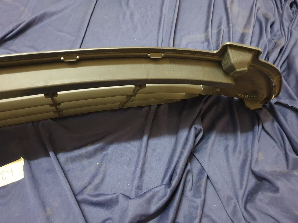 Toyota Starlet Suzuki Baleno 71721M50S00 Front Bumper Lower Grille