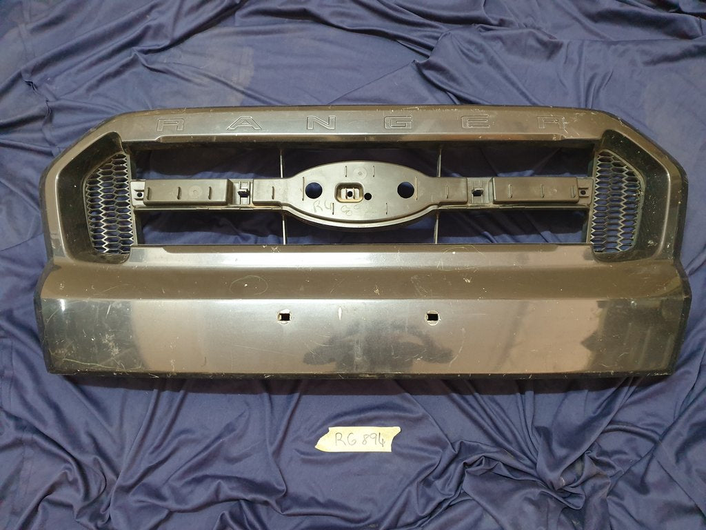 Ford Ranger Radiator Grille - Broken brackets, chips, scratches