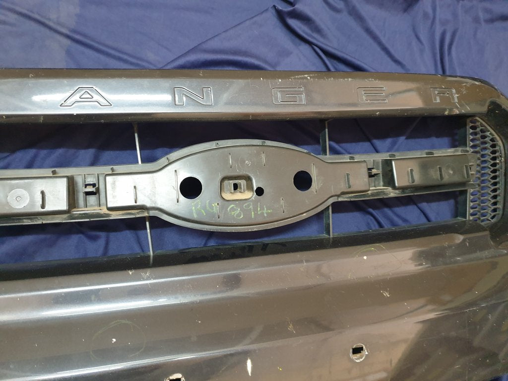 Ford Ranger Radiator Grille - Broken brackets, chips, scratches