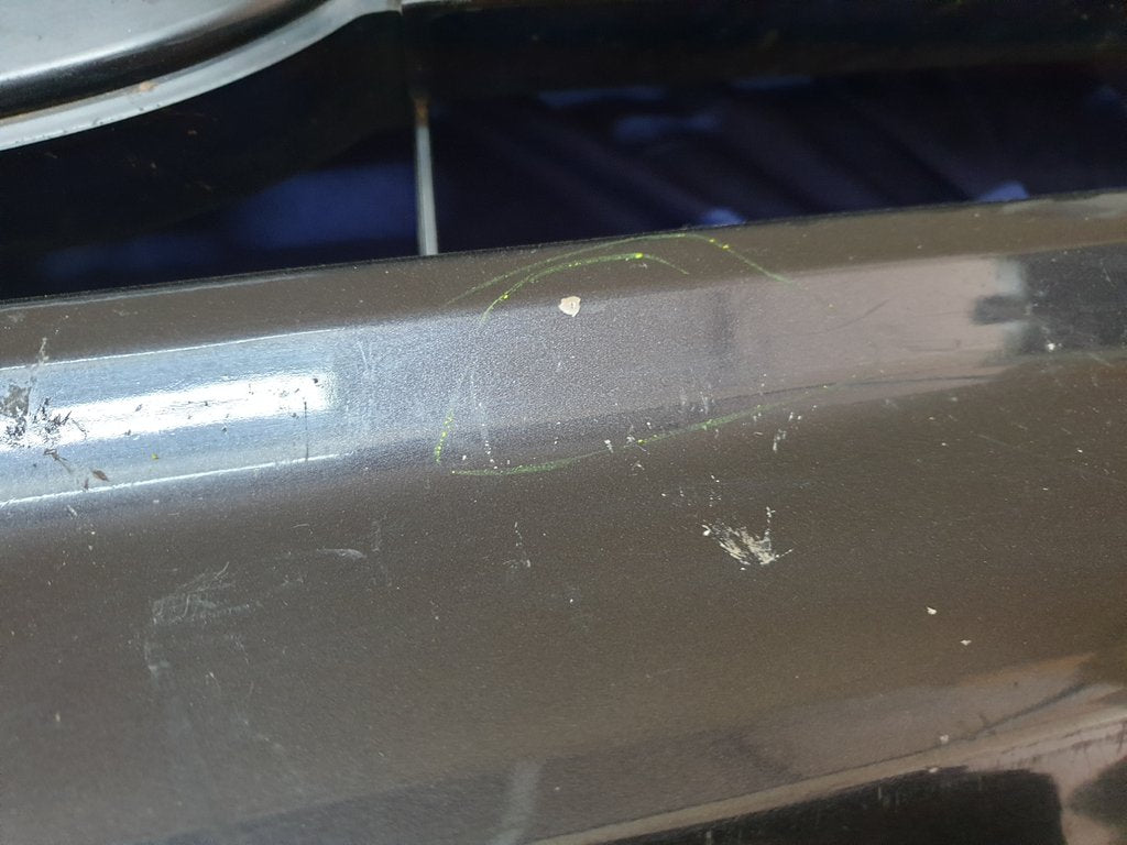 Ford Ranger Radiator Grille - Broken brackets, chips, scratches
