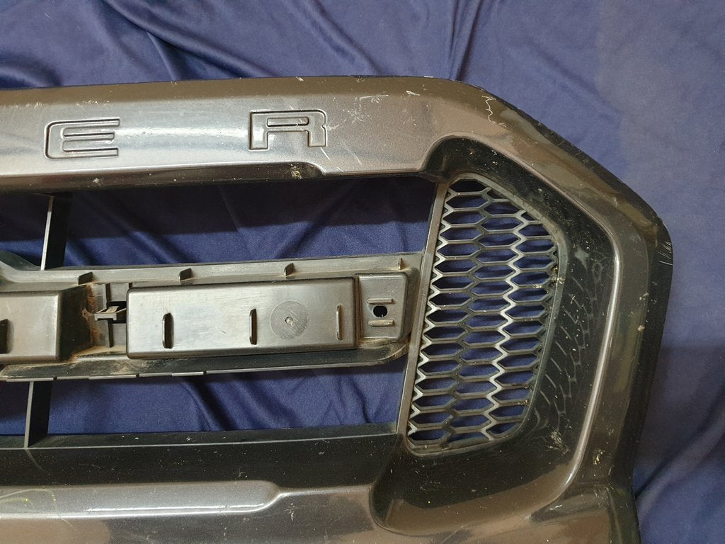 Ford Ranger Radiator Grille - Broken brackets, chips, scratches