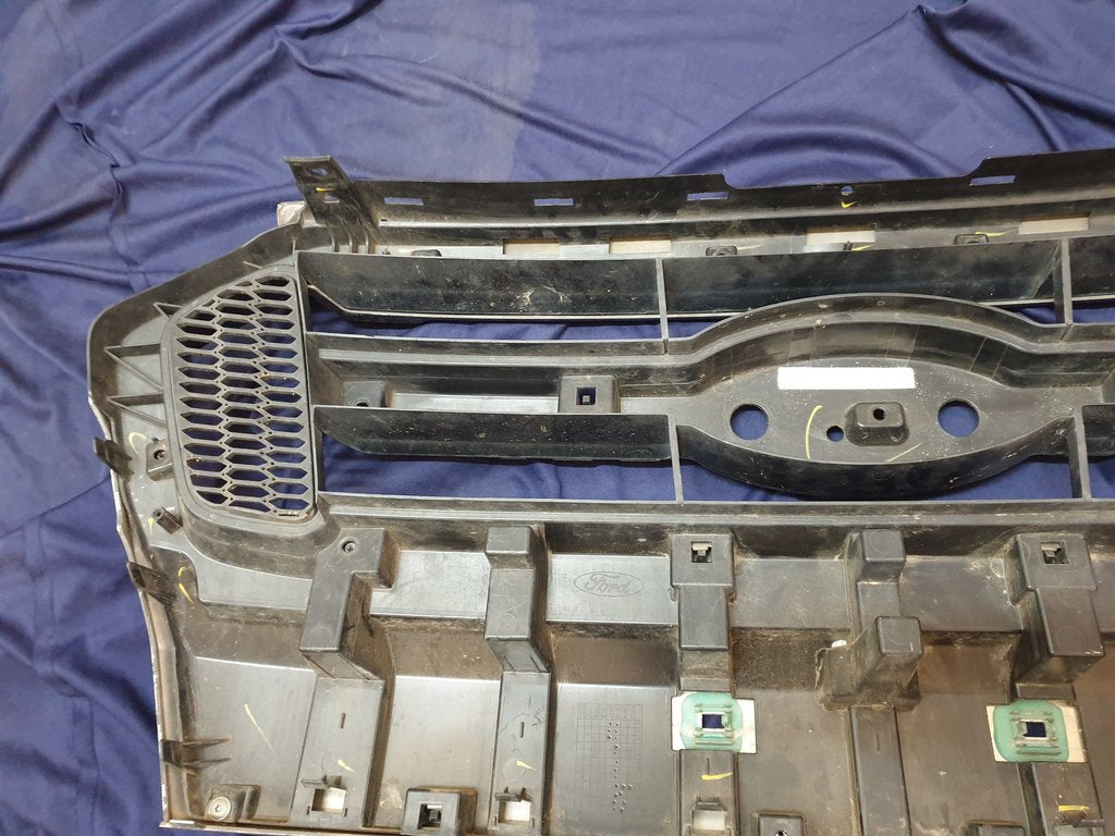 Ford Ranger Radiator Grille - Broken brackets, chips, scratches