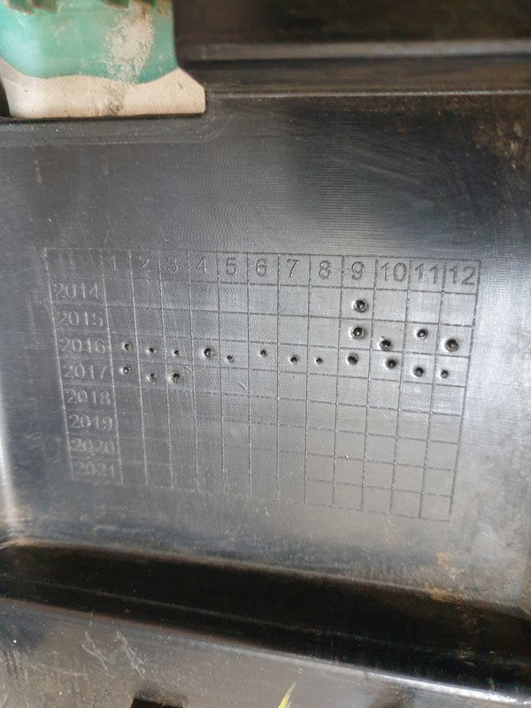 Ford Ranger Radiator Grille - Broken brackets, chips, scratches