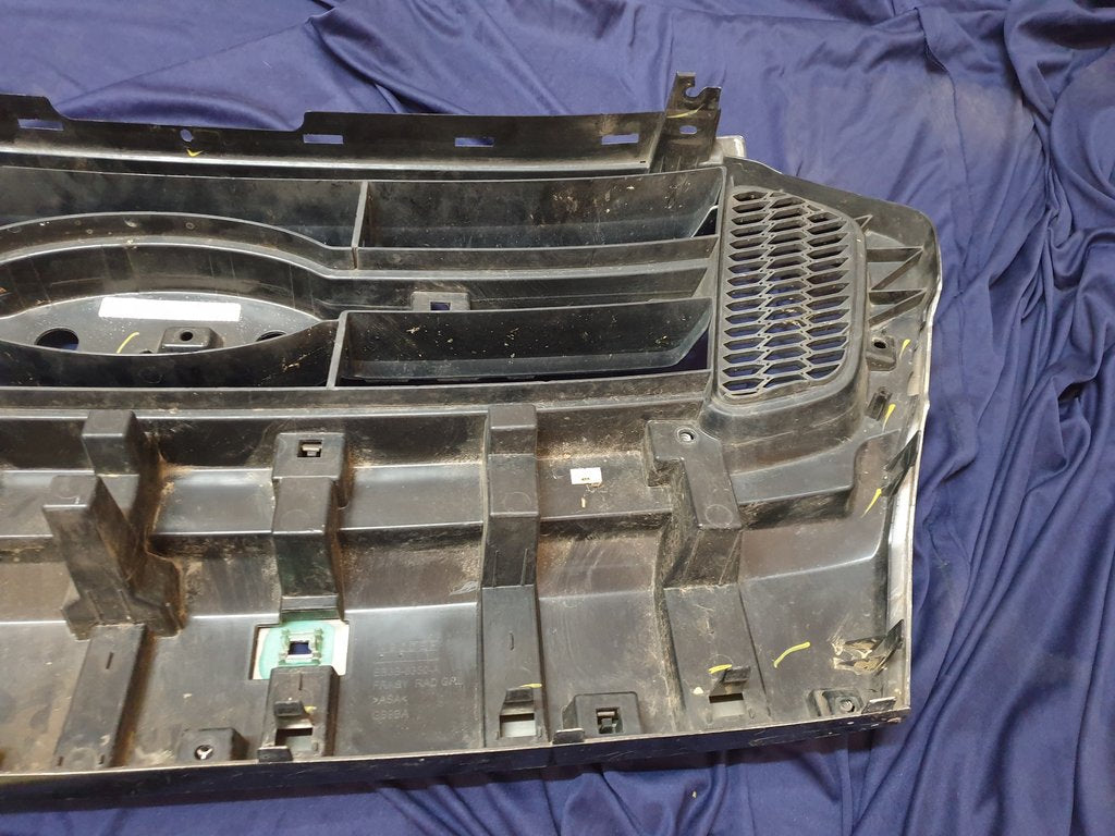 Ford Ranger Radiator Grille - Broken brackets, chips, scratches